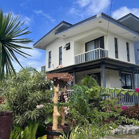 Lover'S Point Beach Front Resort Lian Exterior photo