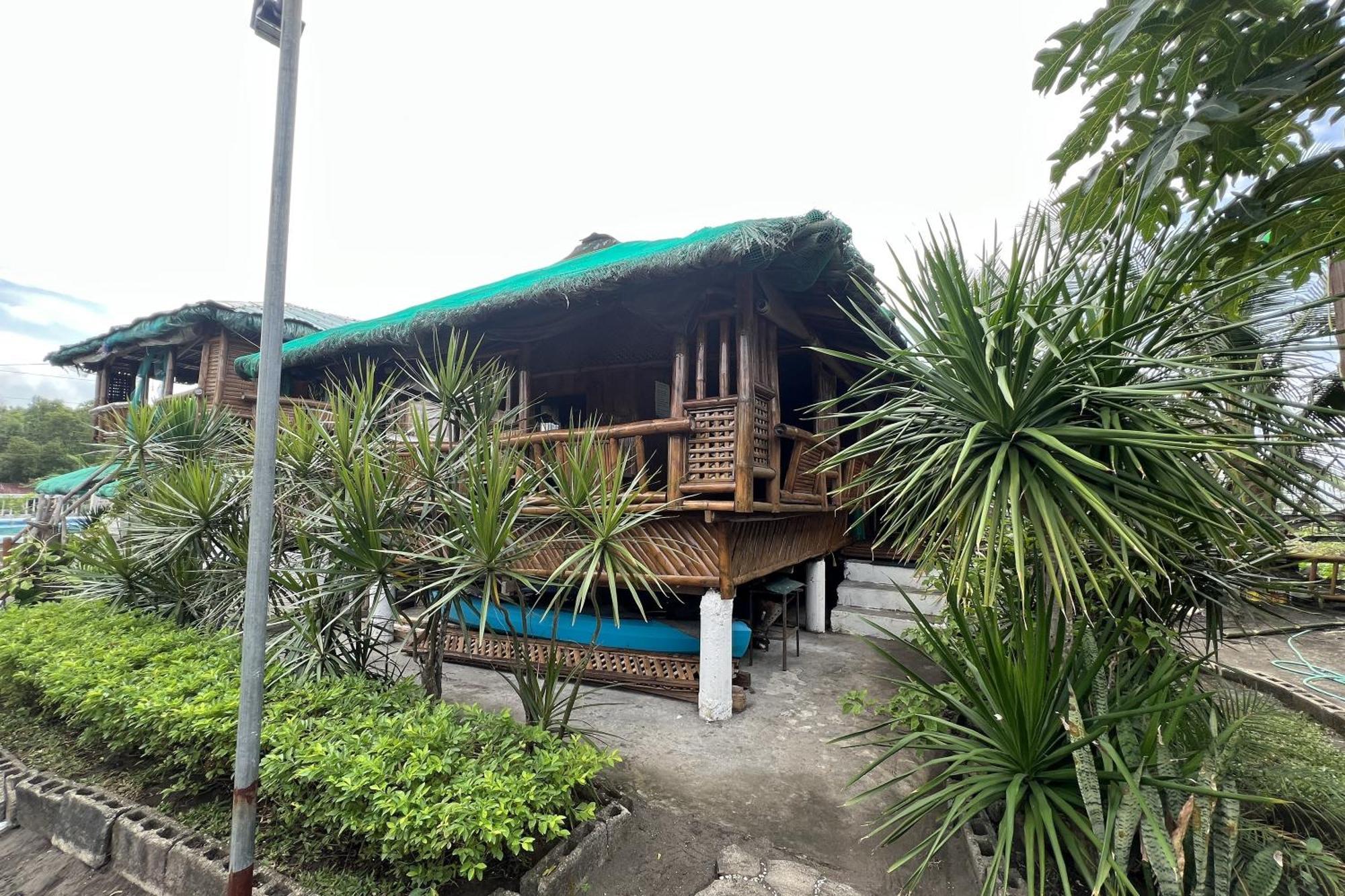 Lover'S Point Beach Front Resort Lian Exterior photo