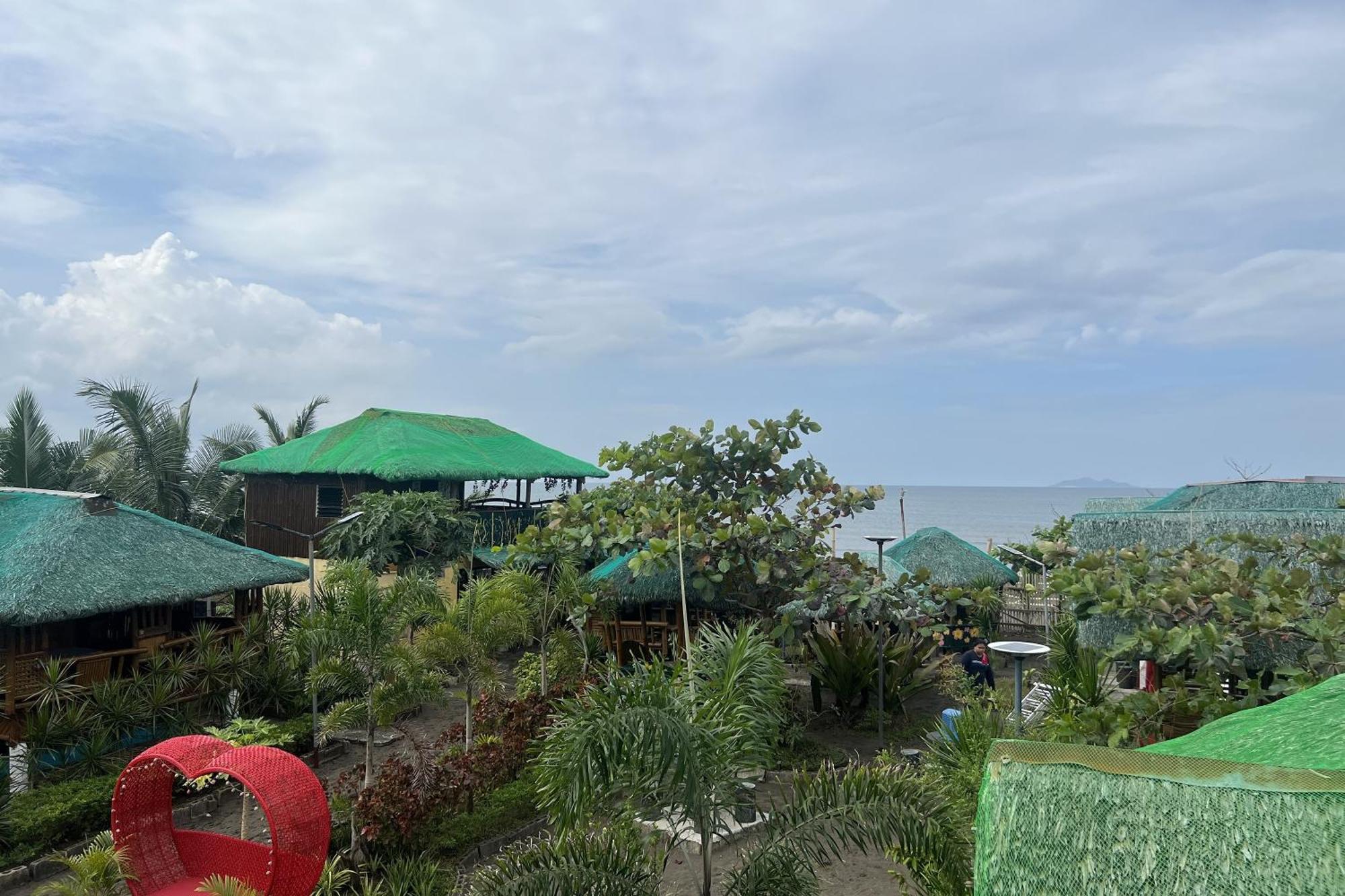 Lover'S Point Beach Front Resort Lian Exterior photo