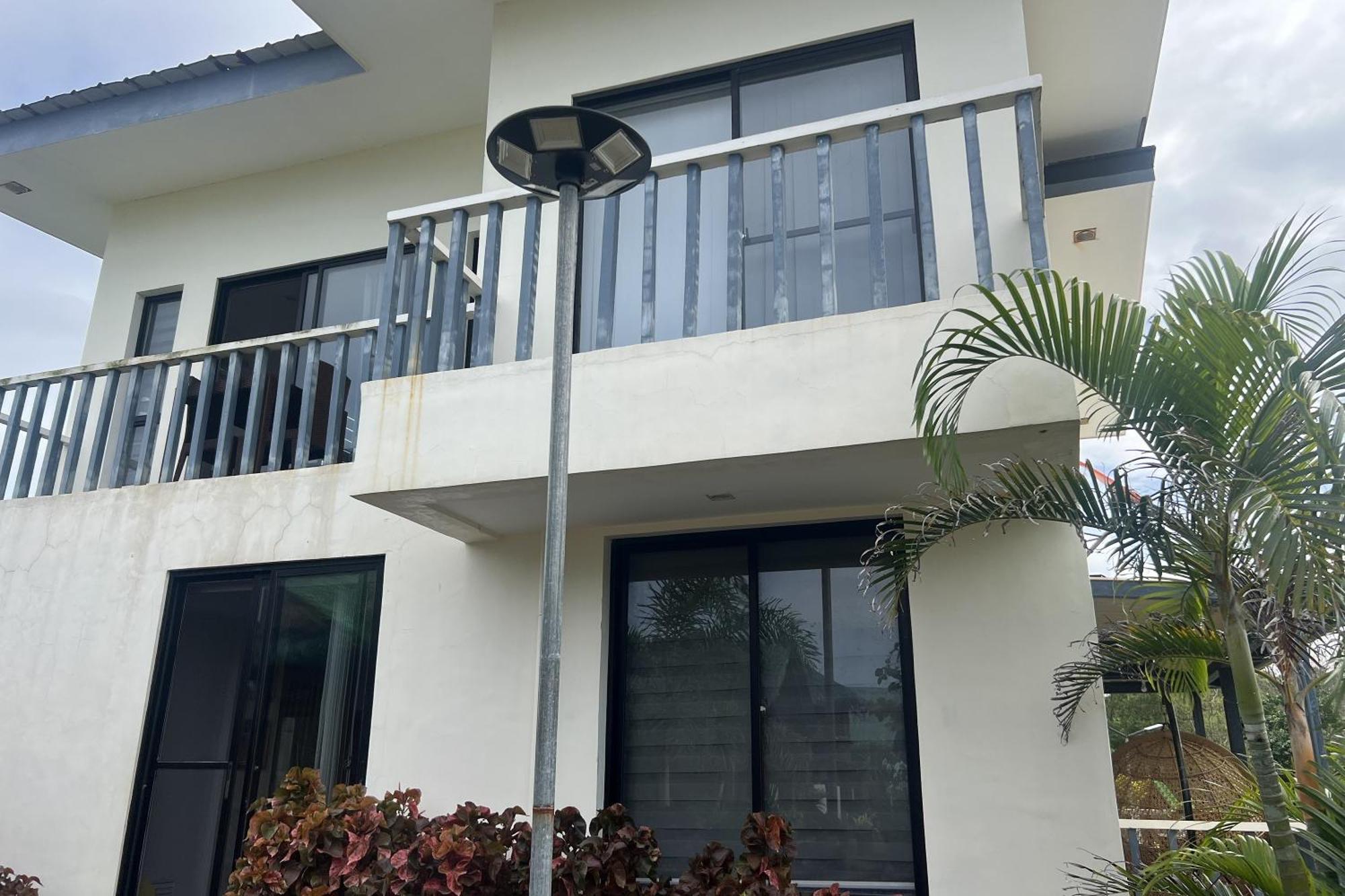 Lover'S Point Beach Front Resort Lian Exterior photo